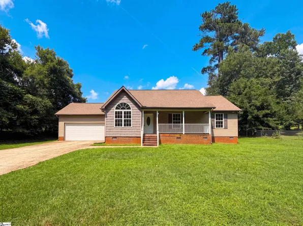 116 Fernwood Dr, Easley, SC 29640