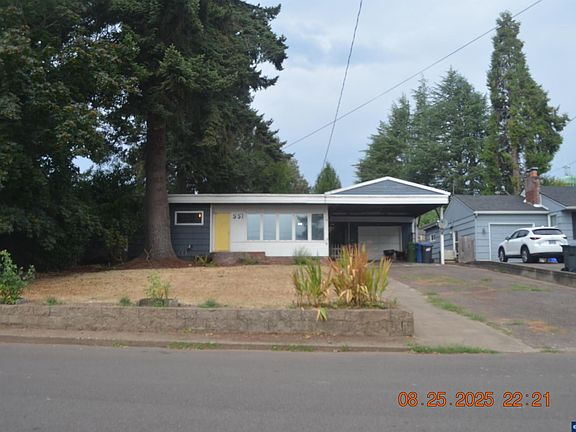3rd image of 551 Riverview Dr NW