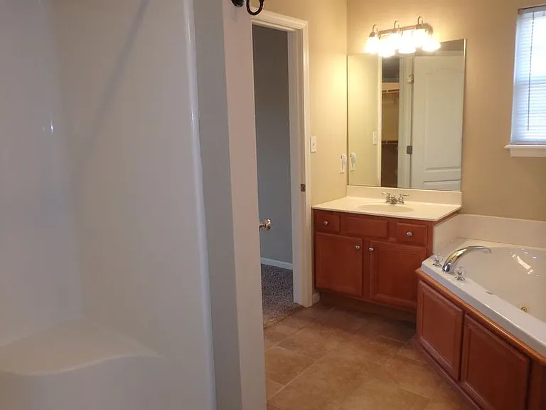407 Golden Eagle Dr — Photo 15
