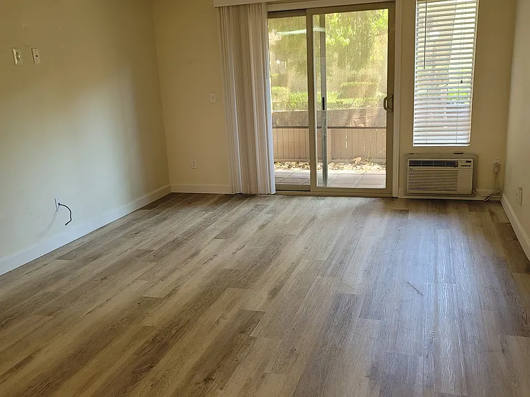 6070 Rancho Mission Rd — Photo 3