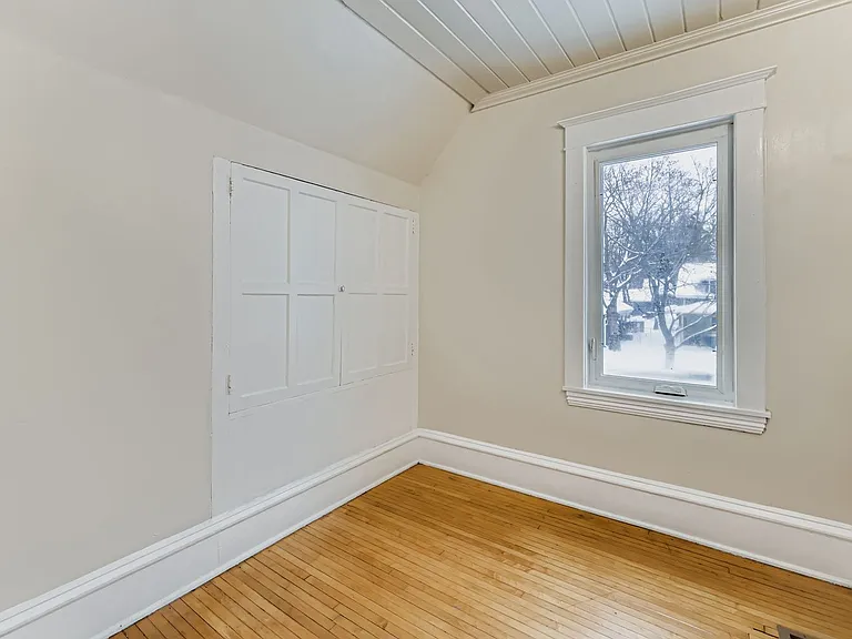 3507 Newton Ave N — Photo 22