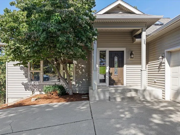 10913 E Richard Ln, Spokane, WA 99206