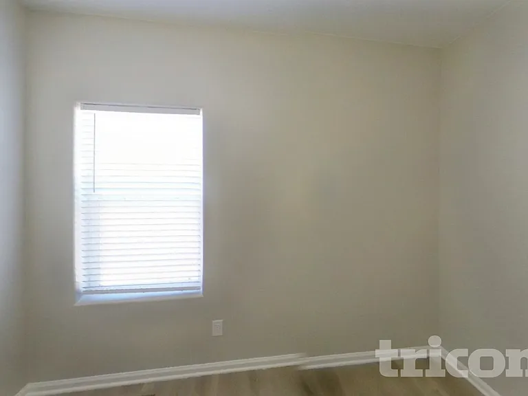 6550 Phantom Way — Photo 11