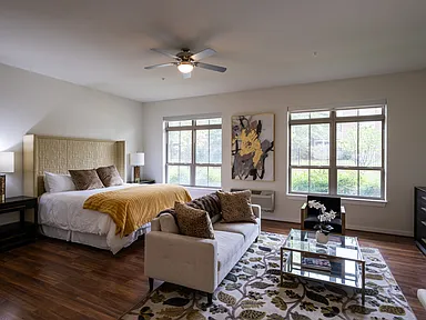 Golf Suite, Business Center & Coffee Room