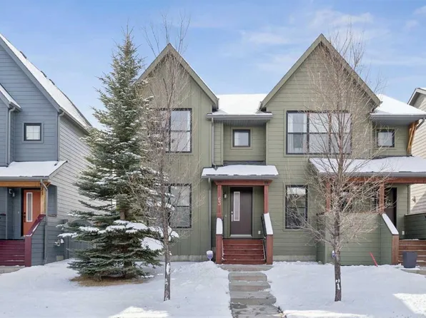 63 N Walden Dr SE, Calgary, AB T2X 0N3