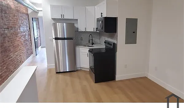 709 W Clearfield St #B — Photo 5