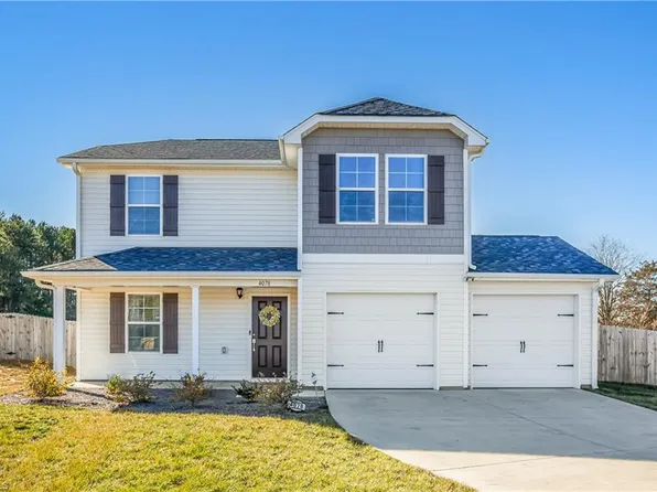 4078 Sawmill Rd, Winston Salem, NC 27107