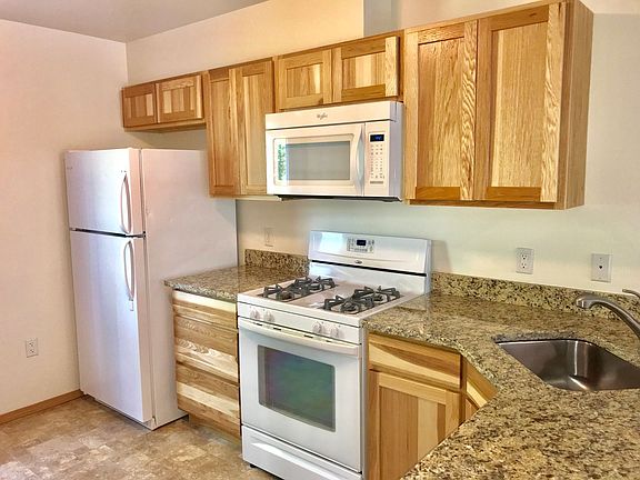 2nd image of 2875 S Donovan Dr APT 2