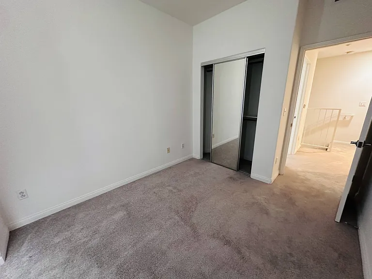 10133 Tabor St — Photo 6