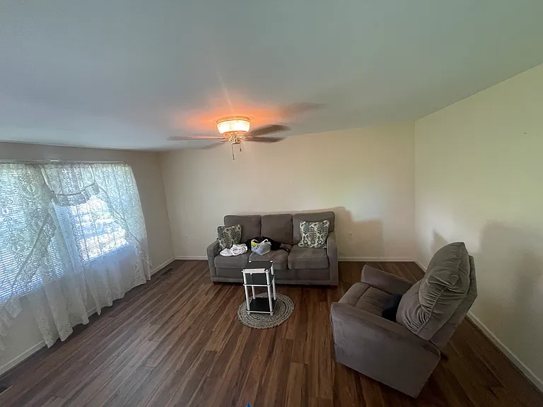 1245 Wilshire Dr — Photo 24