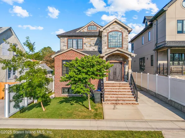 51 Livingston Ave, Staten Island, NY 10314