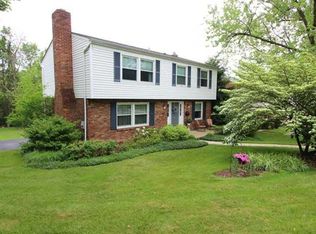 3124 Eastview Rd, Bethel Park, PA 15102
