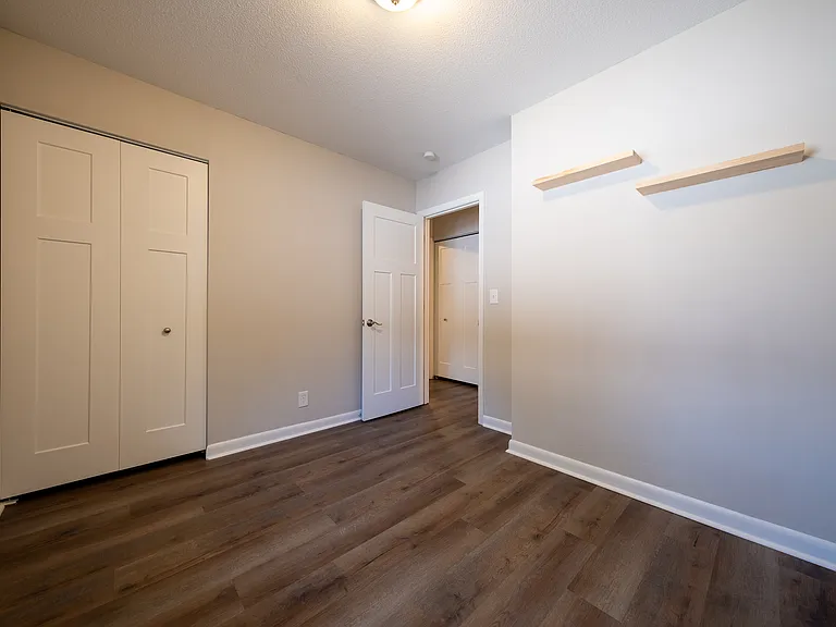 2701 Upland Ct N — Photo 14