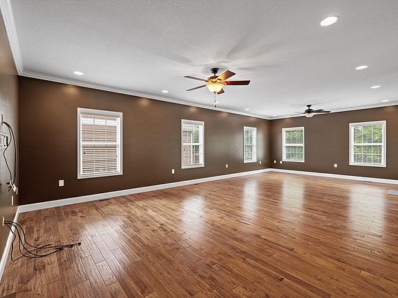 5th image of 768 Gainesway Dr