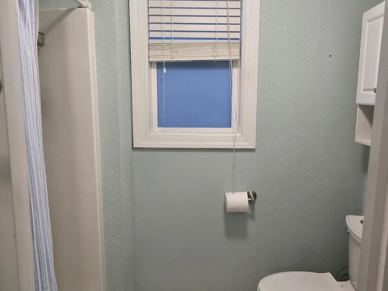 810 Marvin Ave — Photo 8