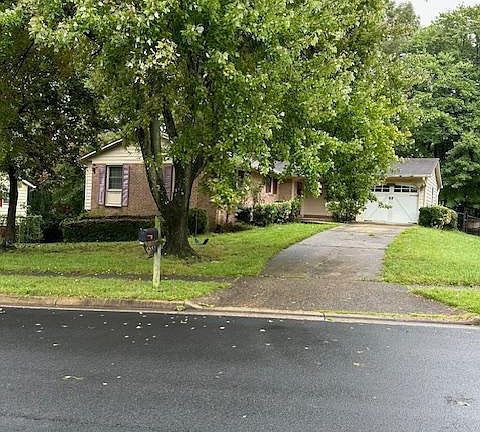 3rd image of 5301 Kaywood Ct