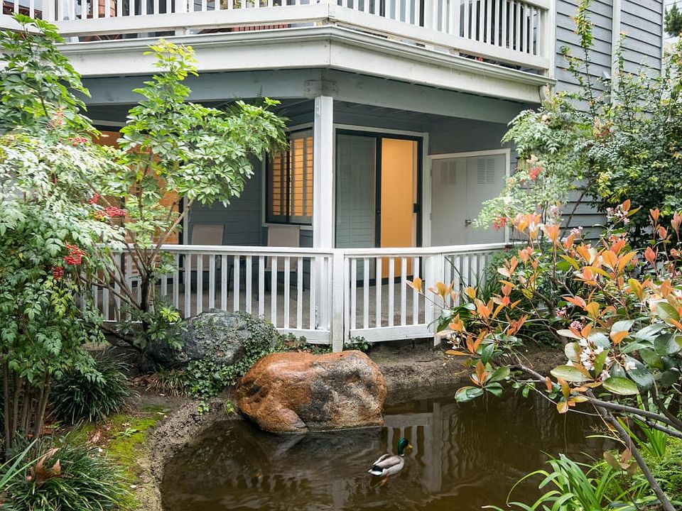 775 Arneill Rd-MLS_Size-001-17-Exterior-