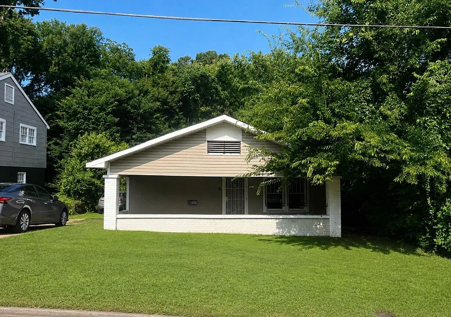 Bright & Inviting 3BR/BA Rental in Birmingham — Photo 1