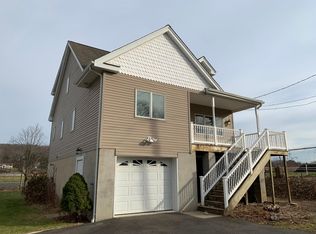 83 Maple Ln, Wayne, NJ 07470