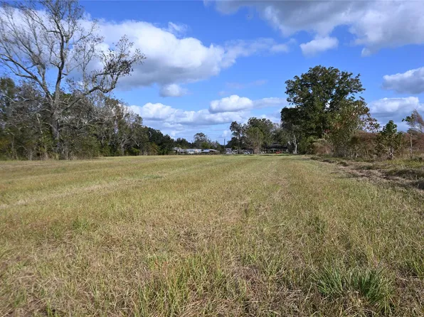 County Road 2060, Hull, TX 77564