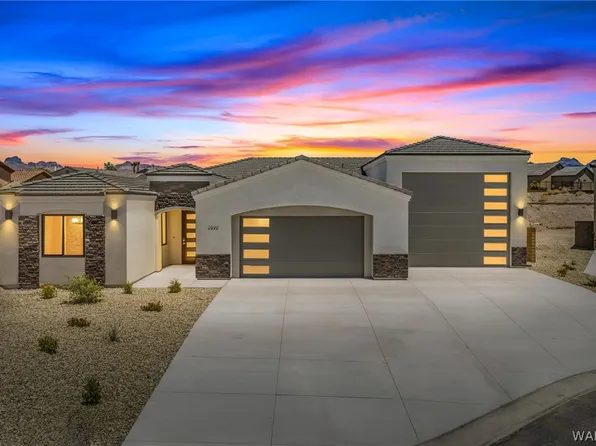 2920 Sidewheel Dr, Bullhead City, AZ 86429