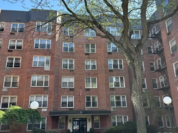 50 Fort Pl APT A3j, Staten Island, NY 10301