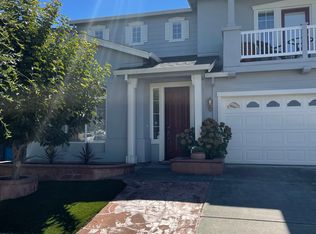4832 Fairgrave Ave, Santa Rosa, CA 95407