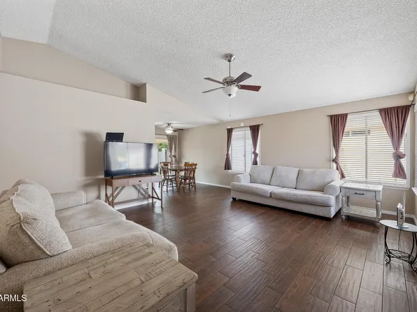 2111 E PARADISE Lane, Phoenix, AZ 85022