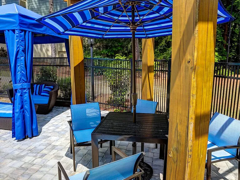 700 Riverchase Apartments — Photo 50