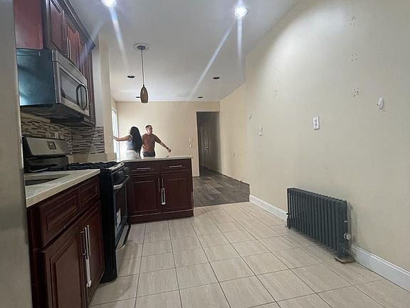 5th image of 104-47 115th St #1