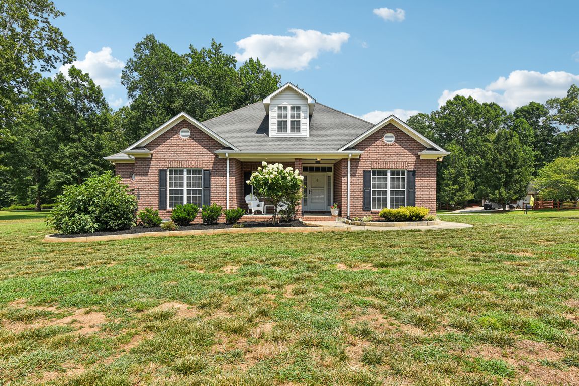 Willow Grove Ln-S1007-001.jpg