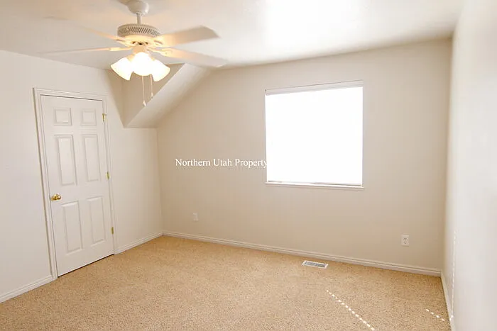 1328 E 6175 S — Photo 18