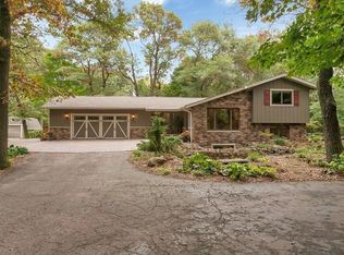 9670 Deerwood Rd NE, Rice, MN 56367