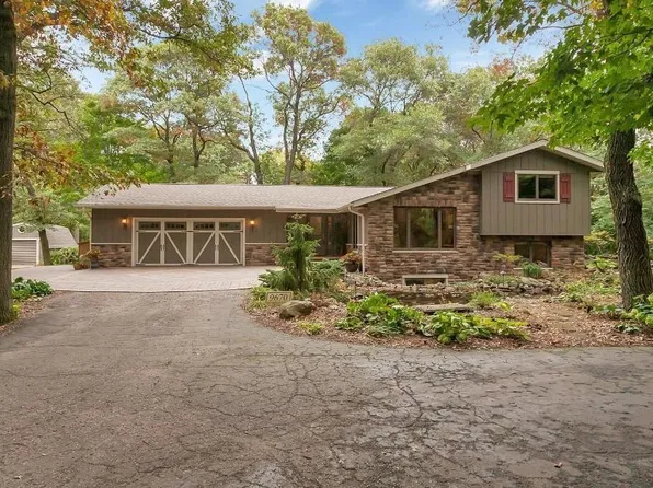 9670 Deerwood Rd NE, Rice, MN 56367