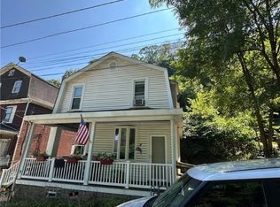 550 Wood St, Pitcairn, PA 15140
