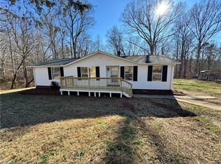 4950 Poplar Ridge Rd, Trinity, NC 27370