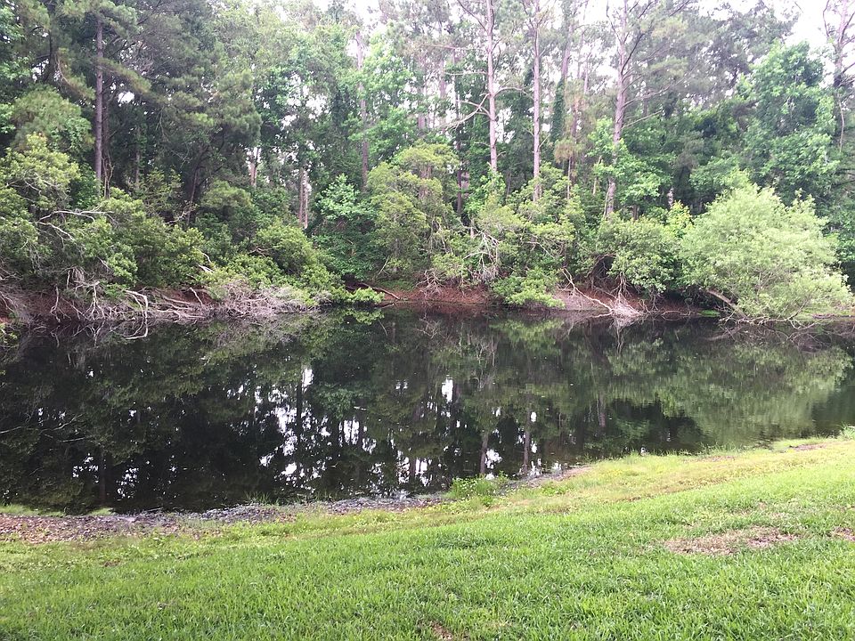 1st image of 36 Madison Ln