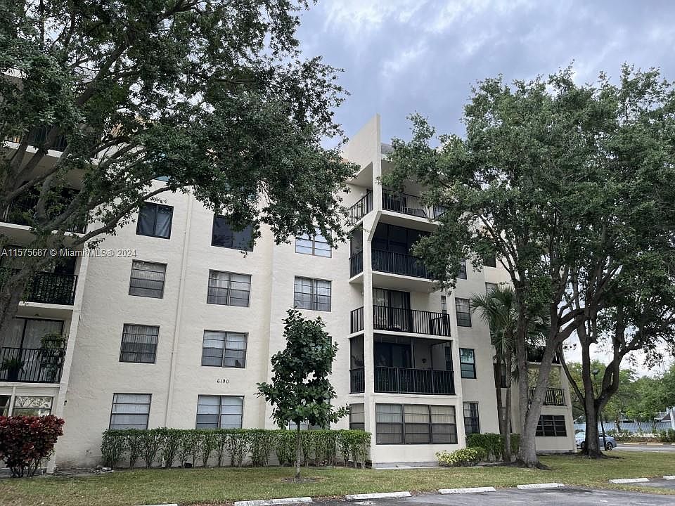 1st image of 6190 Woodlands Blvd APT 509