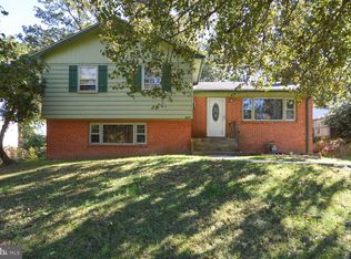 9327 Wellington St, Lanham, MD