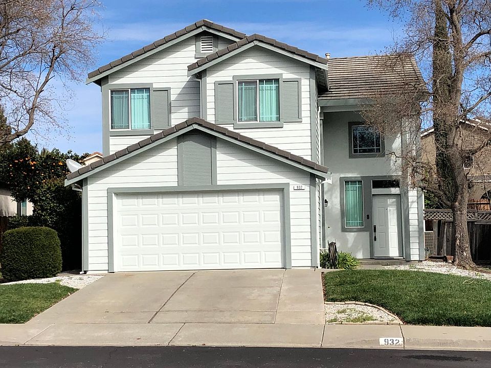 1st image of 932 Tipperary Dr