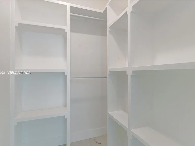 7914 Harbor Island Dr #106 — Photo 18
