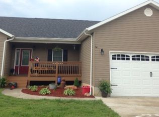 16099 Beaufort Rd, Crocker, MO 65452