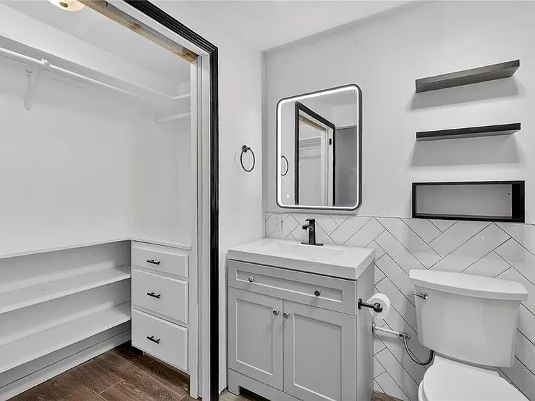 706 Mission Dr — Photo 25