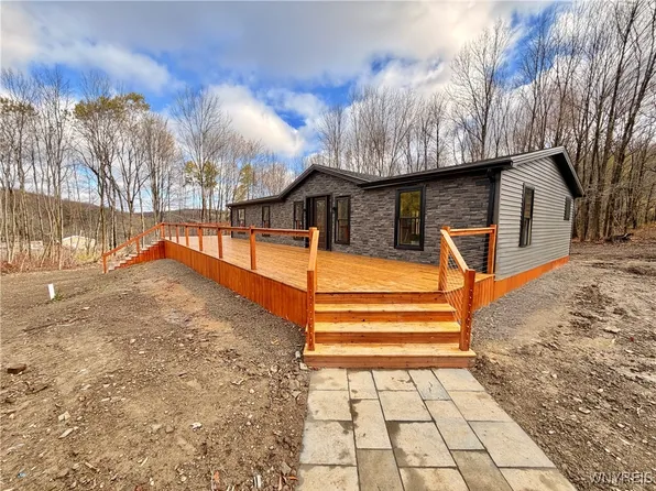 6864 Simmons Rd, Ellicottville, NY 14731