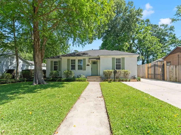 4759 Sweetbriar St, Baton Rouge, LA 70808