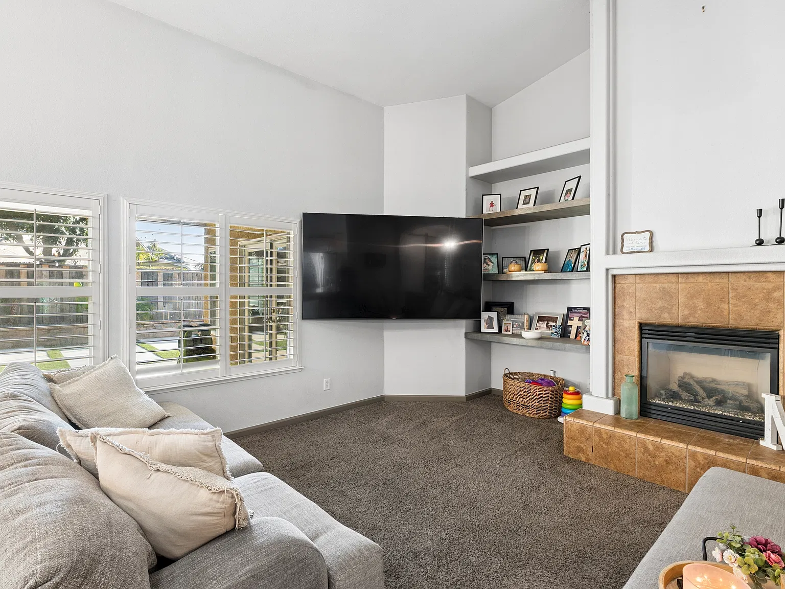 3720 Riverview Drive - 1 — Photo 3
