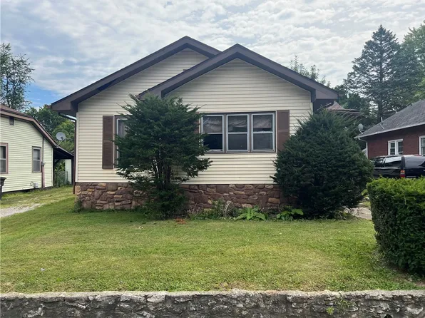 1211 Chandler St, Danville, IL 61832