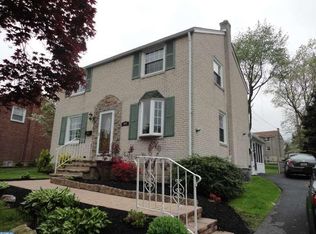 564 W Rolling Rd, Springfield, PA 19064