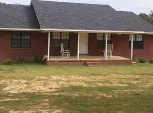 54 County Road 278, Banner, MS 38913
