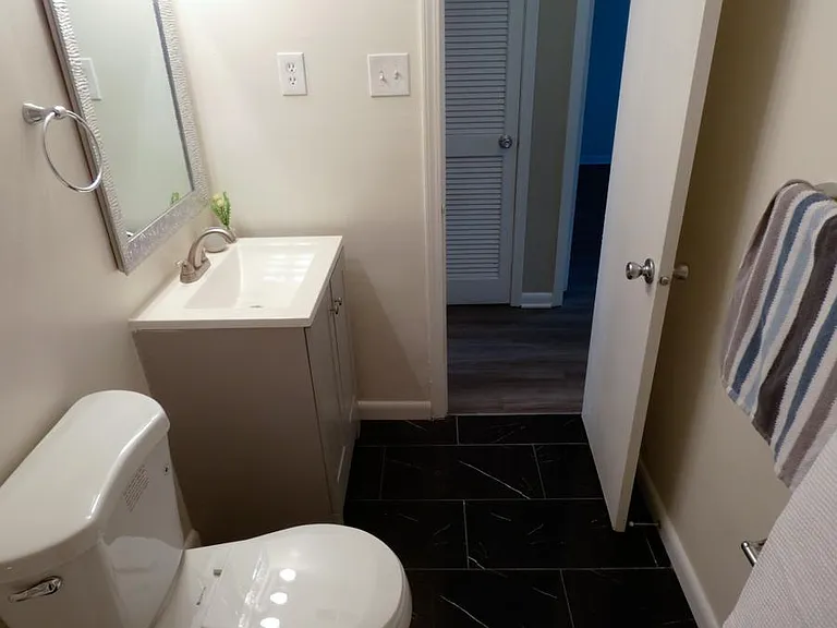 4719 Colley Ave — Photo 9